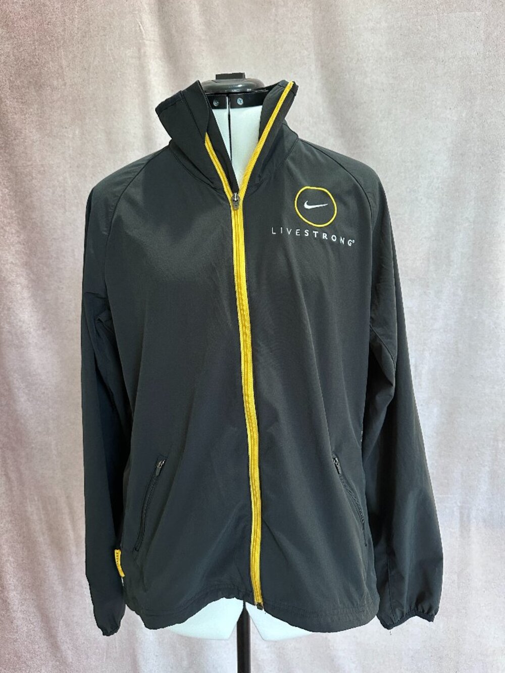 Nike Livestrong Dri-Fit Jacket, L